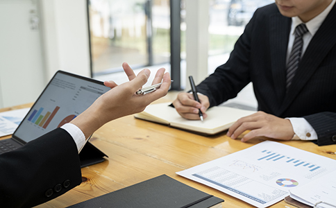 辦理道路運(yùn)輸許可證需要的條件 辦理道路運(yùn)輸許可證需要的條件